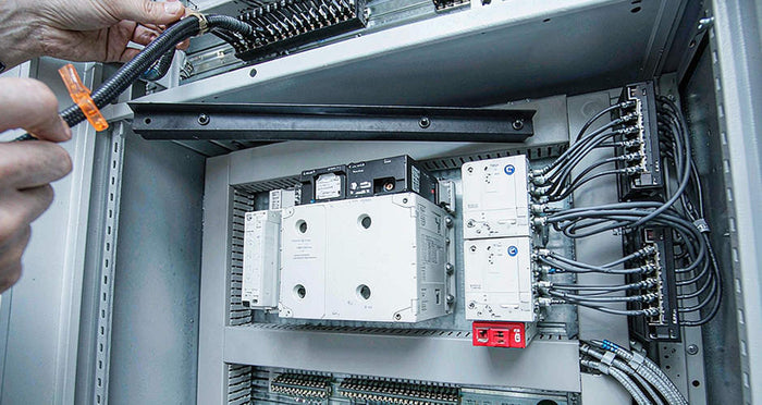 CC-PCNT02 FTE A/B Cable Swap: Impacts on C300 Redundancy