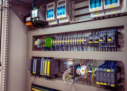 Allen-Bradley PowerFlex 525: Essential Commissioning & Wiring