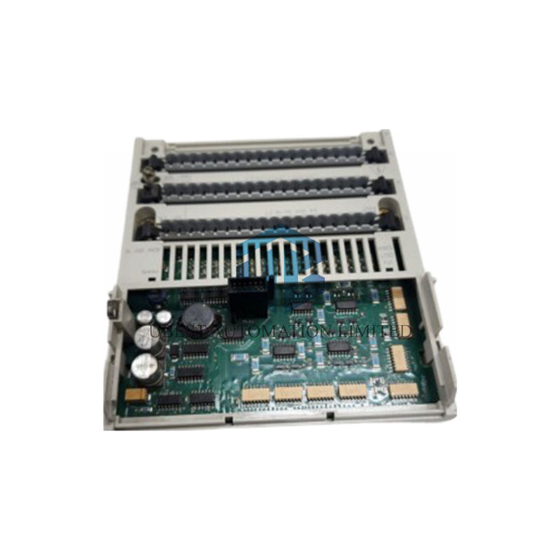 Schneider Electric 170ADM35015 I/O Module | 32-Channel