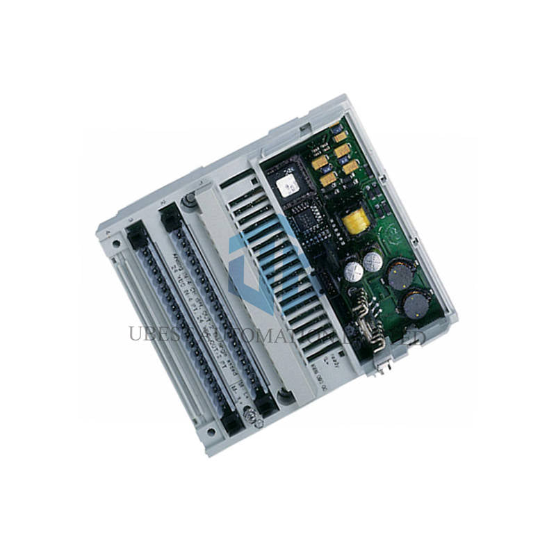 Schneider Electric Momentum I/O Base 170AMM09000