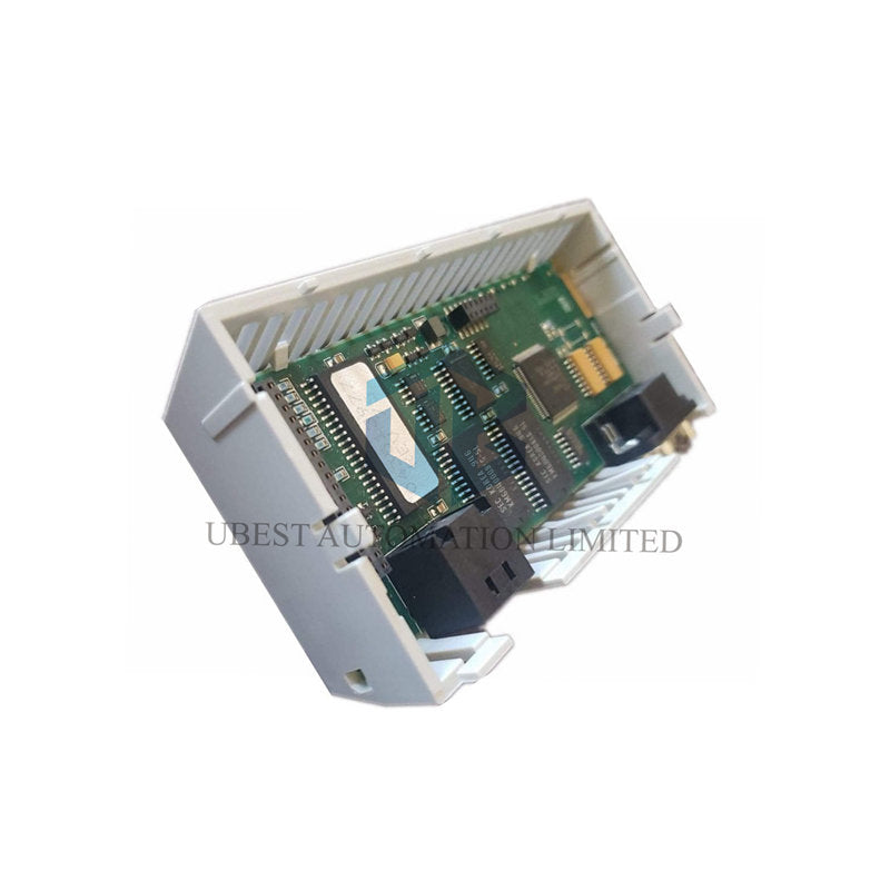 Schneider Electric Momentum Processor | 171CCC76010